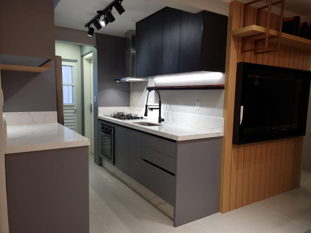 Apartamento Aconchegante E Moderno No Centro De Balneário Camboriú エクステリア 写真