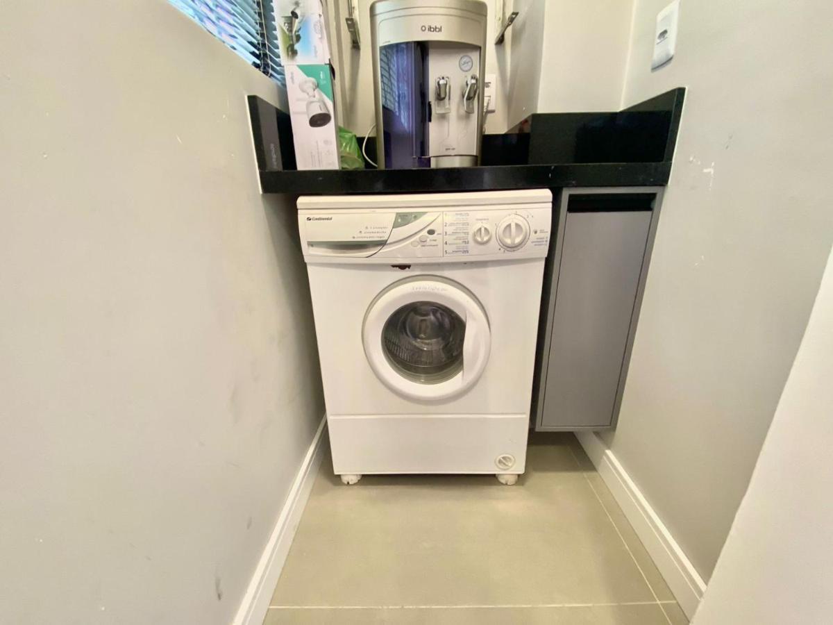 Apartamento Aconchegante E Moderno No Centro De Balneário Camboriú エクステリア 写真
